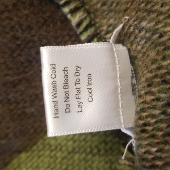 Women's large Studio Camo scarf/shawl/wrap - Picture 6 of 6